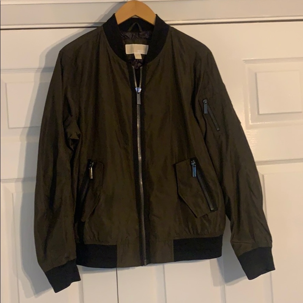 MK Green Bomber